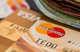 Mastercard отключила несколько российских банков из-за санкций, принимает меры и Visa - "Мир" вам!