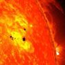 На Солнце обнаружено гигантское пятно, в 10 раз больше Земли