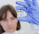 Мурашко ответил на зарубежную критику российской вакцины от коронавируса - боятся конкуренции