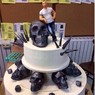 Терехин получил в свой день рождения от подруги торт с черепами