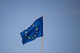 Глава Еврокомиссии сообщила о планах ЕС ввести полный запрет на импорт нефти из РФ и отключить Сбербанк от SWIFT