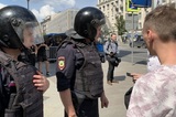 Сотовые операторы рассказали, чем вызваны перебои сигнала на фоне протестов в Москве