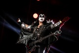 Группа Kiss объявила о прощальном мировом турне