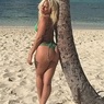 Папарацци слили шокирующие снимки Леди Гаги в бикини на пляже (ФОТО)