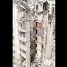 В Саратове ввели режим ЧС после странного взрыва в доме, обрушившего целый подъезд