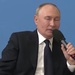 Путин упомянул о "маленьких членах своей семьи", свободно говорящих на китайском языке