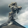 Свыше 7 тыс эвакуированы из зоны извержения вулкана в Индонезии