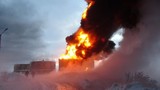 Нефтебаза под Киевом все еще горит