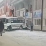 В Горно-Алтайске загорелся торговый центр