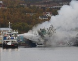 В Норвегии затонул загоревшийся российский траулер