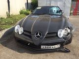 Стражи порядка ищут водителя Mercedes с номером 666 после смертельной аварии