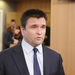 Глава МИД Украины пообещал "сюрприз" России из-за выдачи паспортов украинцам