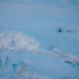 Жители Челябинска не обрадовались снегу и льду синего цвета