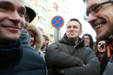 Навальному закрыли выход из дома еще на три месяца