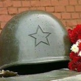 Памятник защитникам Ленинграда не крали — его выкинули на свалку