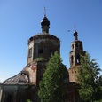 Российские усадьбы, Нотр-Дам и сайдинг