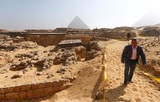 В древнейшей пирамиде Египта найдена статуя бога Осириса
