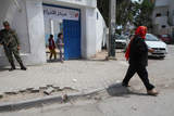 В Тунисе банды беспризорников терроризируют местных жителей и туристов