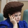 Стилист раскрыл секрет удивительной прически сенатора Валентины Петренко