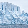 Ученые: Льды Антарктиды стремительно превращаются в реки и озера
