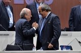 Расследование в ФИФА раскопало грязное белье Платини и Блаттера