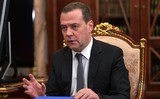Медведев объявил о расширении санкций против Украины