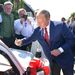 Автомобиль главы МИД Австрии с автографом Путина продали на аукционе