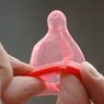Участники Олимпиады получили в подарок 100 тысяч презервативов