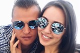 Футболист Дмитрий Тарасов забрал из роддома жену и дочку