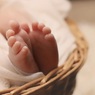 Найденные в московской квартире дети могут быть рождены суррогатными матерями