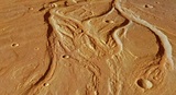 Учёные: «на Марсе было гораздо больше воды, чем считалось раньше»