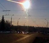 Жители Сибири сфотографировали полет яркого светящегося объекта