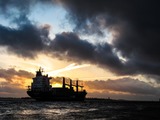 СМИ сообщили об обнаружении пропавшего танкера с двумя россиянами у берегов Африки