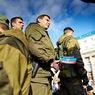 Группа военных продвигается к Донецку, соблюдая инкогнито (ВИДЕО)