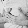 Кардиологи назвали симптомы, предупреждающие об инфаркте