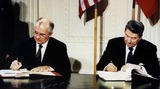 Горбачев назвал ошибкой решение США выйти из ДРСМД
