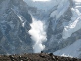 В Италии лавина накрыла группу горнолыжников, есть погибшие