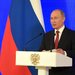 Путин вручил более 40 государственных наград в Кремле