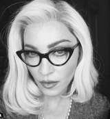 Дочь Мадонны выложила в социальные сети фотографии с 57-летия матери