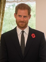 Есть повод: королевская семья позвала принца Гарри в Великобританию ко двору