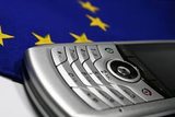 ЕС окончательно отменит роуминг в 2017 году