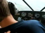 Как прикалываются пилоты над пассажирами (ВИДЕО)