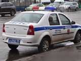 В центре Москвы полицейская машина сбила двух пешеходов