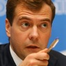 Медведев: Страна "барахло покупать не будет"