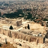Два гражданина России повредили стену афинского Акрополя