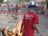 Взрыв у ТЦ в Бангкоке ранил не менее 16 участников протеста