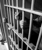 Пенсионер приговорен к 2 годам условно за репост на "взломанной" странице