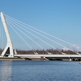 Полтавченко назвал мост в Петербурге именем Кадырова