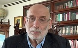 Бориса Акунина приговорили к 14 годам колонии заочно, а Дмитрия Быкова объявили в розыск