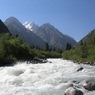 Трое российских военных упали в горную реку в Таджикистане во время учений